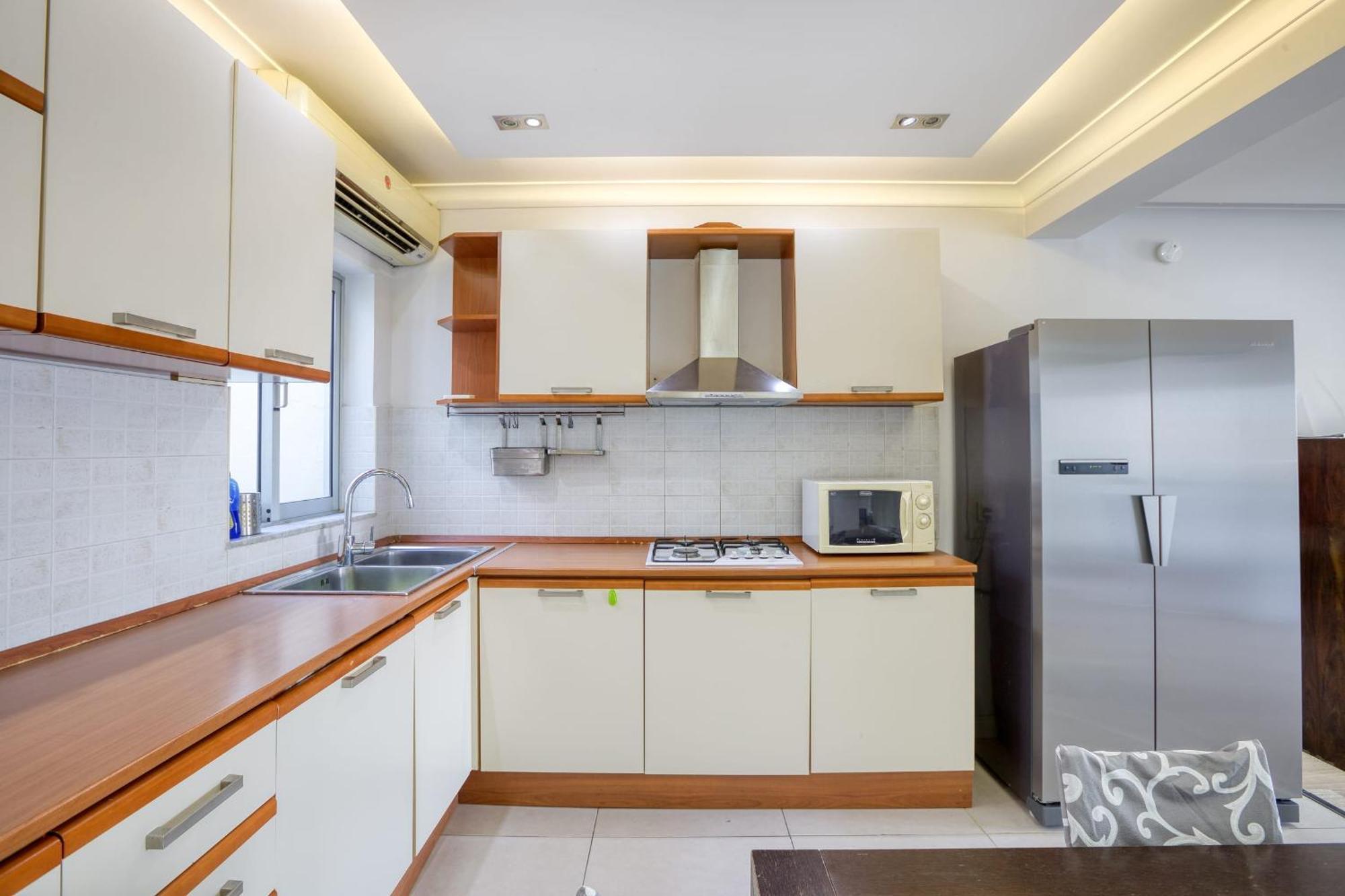Seafront Apartment-Hosted By Sweetstay Pieta Bagian luar foto