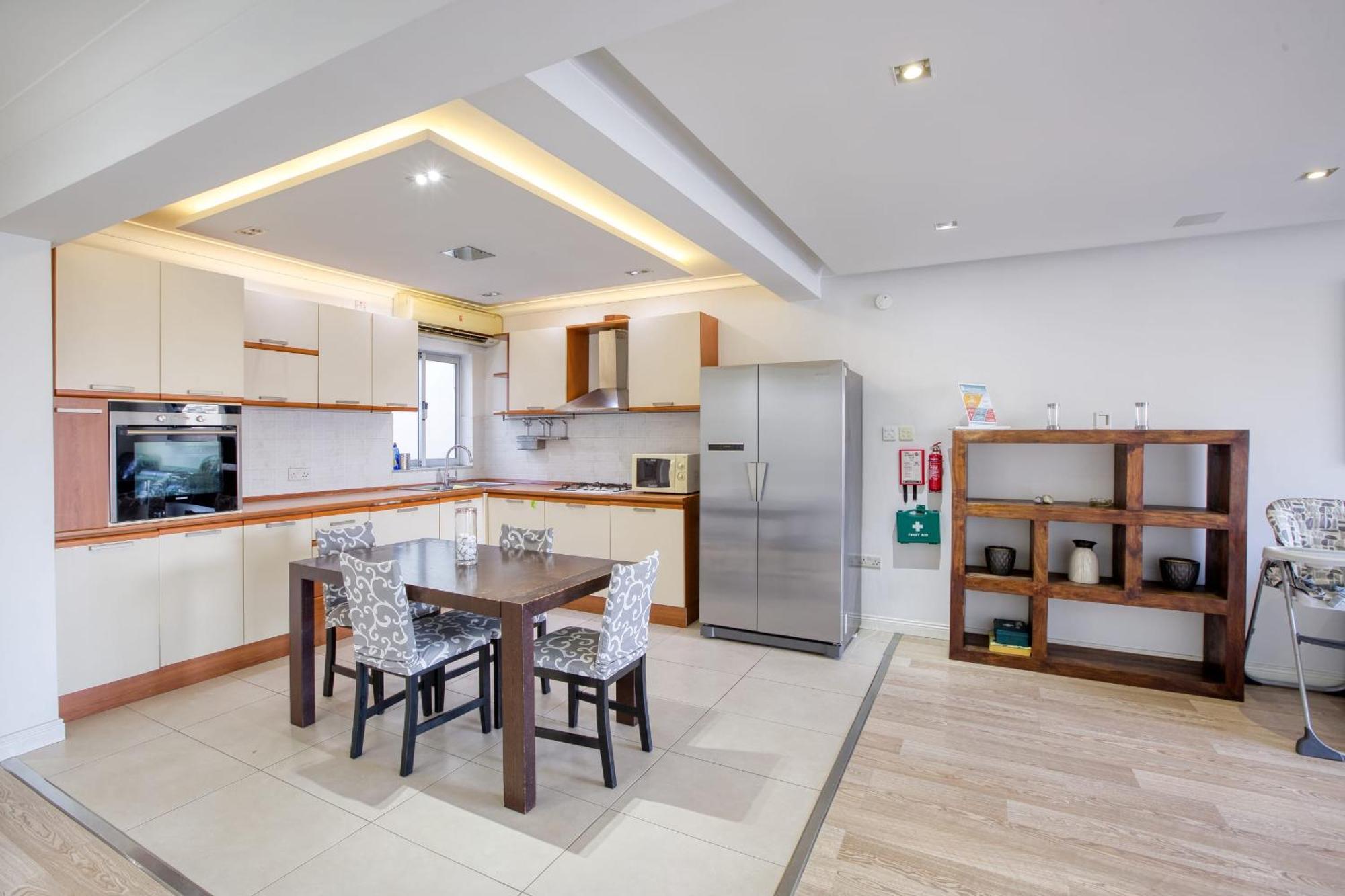 Seafront Apartment-Hosted By Sweetstay Pieta Bagian luar foto